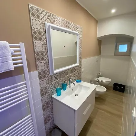 Ventidue Venti 게스트하우스 4*